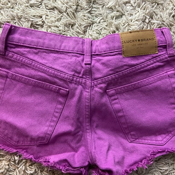 Lucky Brand Short Shorts - Picture 2 of 4